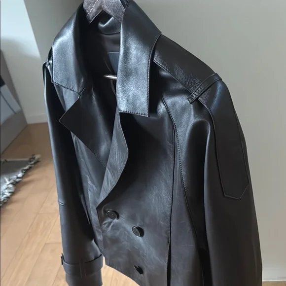 Massimo Dutti Brown Cropped Leather Jacket Size Small - Picture 3 of 7